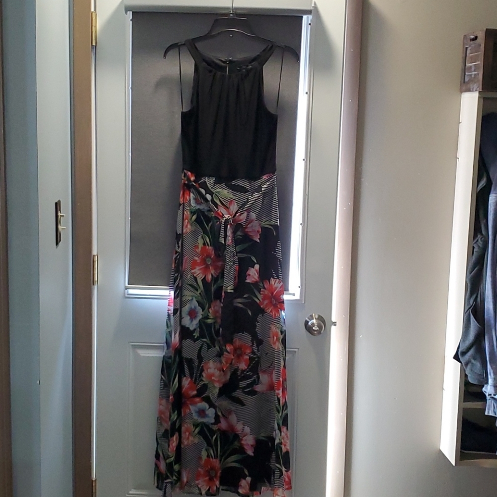 Maxie Dress